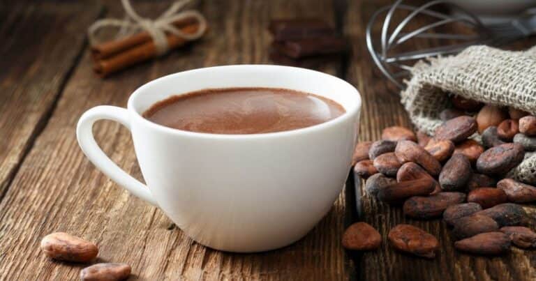 Lo que una taza de cacao puede hacer cuando comés alimentos con grasa
