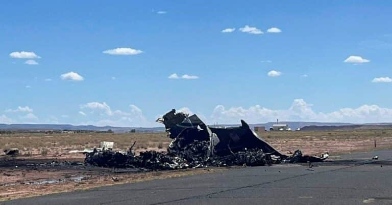 Tragedia aérea en Arizona: un avión ambulancia se estrelló poco después de despegar y murieron cuatro médicos
