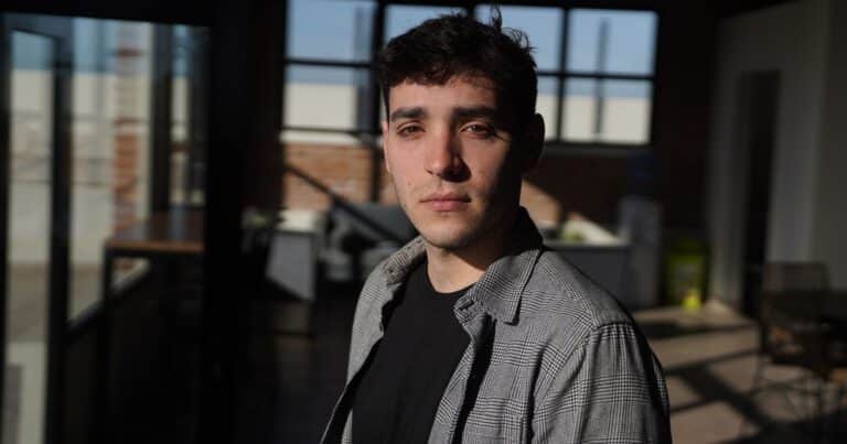 Habla el hijo del médico acusado falsamente de abuso: «Mi mamá va a seguir todo a muerte, no puede reconocer un error»
