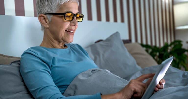 Salud ocular: cómo cuidar la vista frente a pantallas a cualquier edad