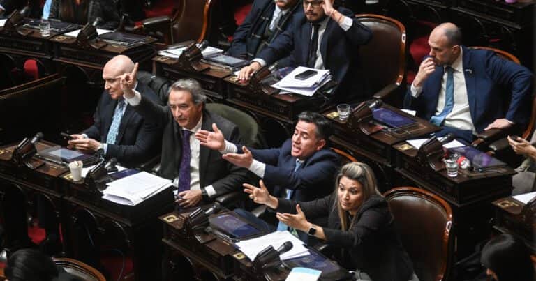 Récord de emplazamientos: la sorpresiva herramienta que encontró la oposición para forzar al oficialismo en Diputados