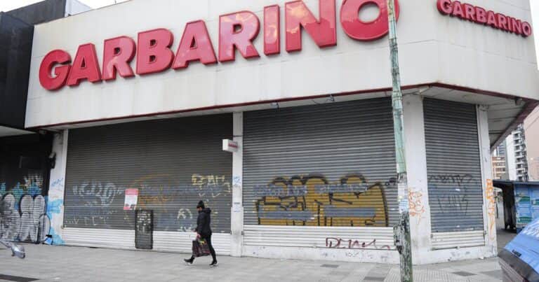 Se agrava la crisis de Garbarino: cerró su empresa de viajes y la Justicia le da cinco días antes de decretar su quiebra