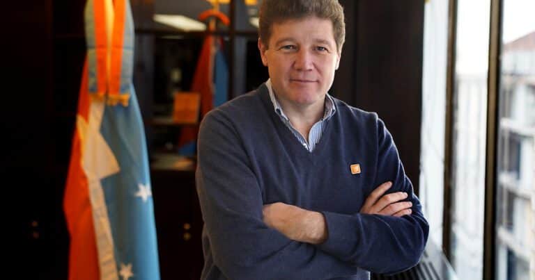 El gobernador de Tierra del Fuego dijo que la gente reacciona contra Milei porque está mal: «¿Querés que te organicen un feliz cumpleaños?»