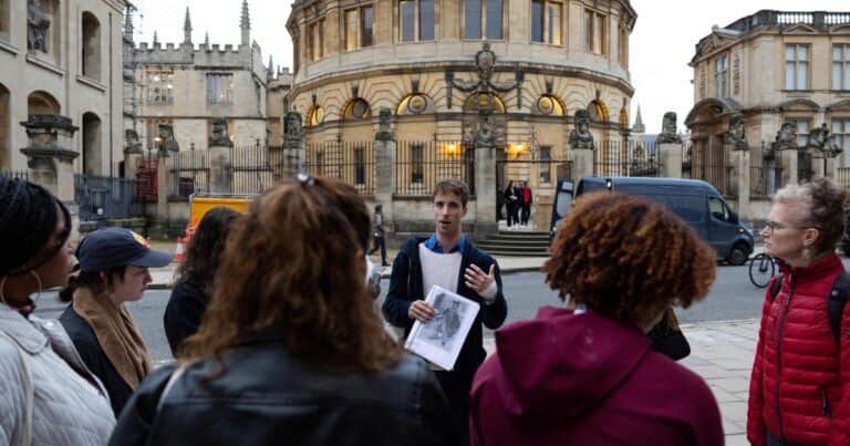Walking tour: qué es y cómo organizar uno en tu ciudad