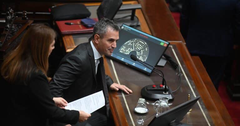 Debate por los vetos de Milei en Diputados, EN VIVO: la oposición busca insistir con las leyes de financiamiento al Garrahan y las universidades