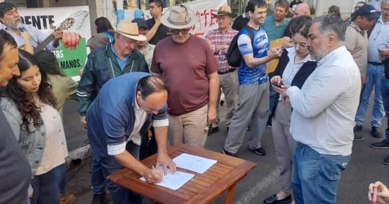 Nueva embestida de los yerbateros contra el Gobierno: piden que se restituya las facultades a un organismo e impulsan otra causa judicial
