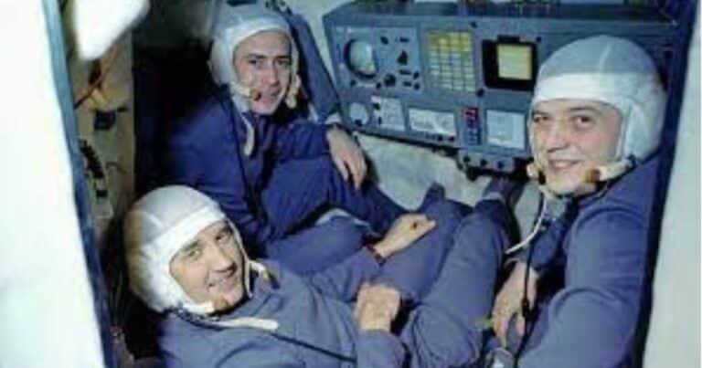 Misterio nunca resuelto: los tres astronautas que murieron sonriendo dentro de su nave