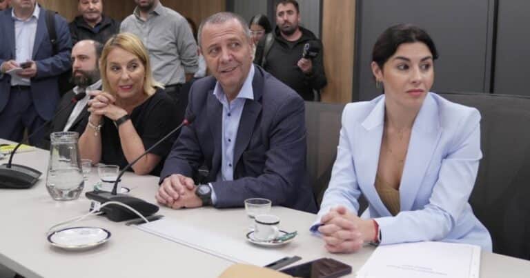 La sangría libertaria en Diputados: Oscar Zago rompió su alianza con el PRO y arma un interbloque con Marcela Pagano