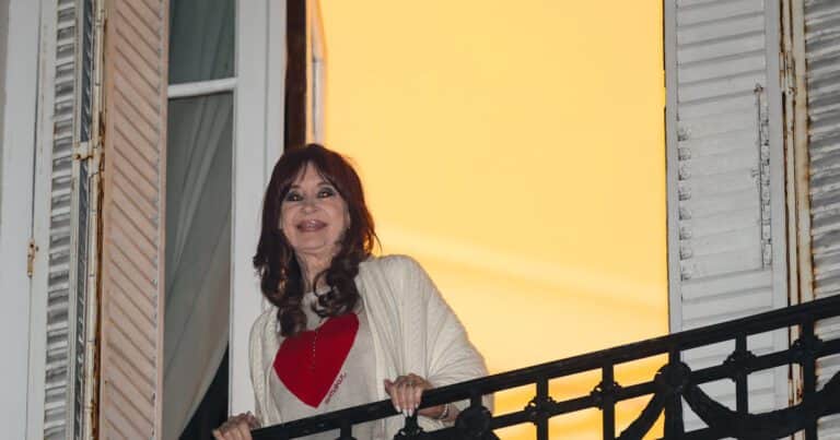 Causa Vialidad: con una maniobra judicial, Cristina gana tiempo para retrasar el decomiso de sus bienes