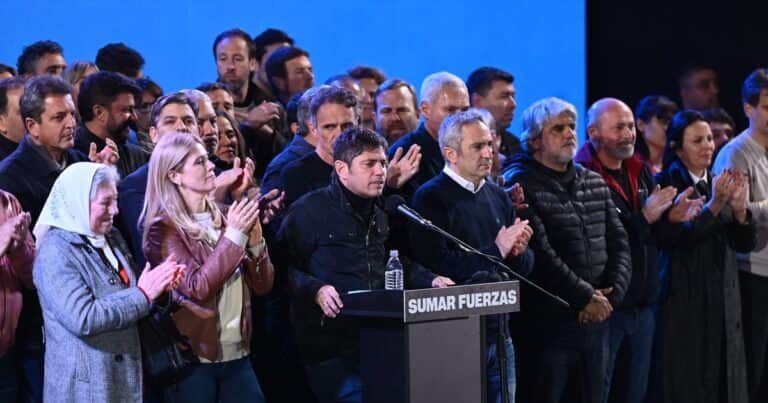 Kicillof busca mostrar unidad con intendentes y candidatos: van camporistas pero hay una gran duda