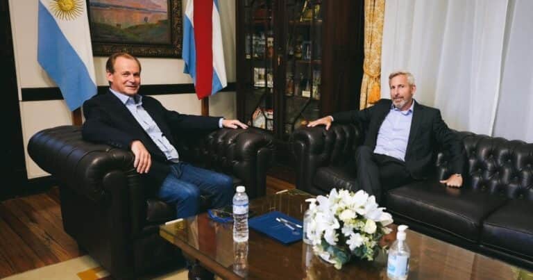 Bordet dijo que Frigerio paralizó Entre Ríos: «Los funcionarios vienen a trabajar los martes de Buenos Aires y se van los jueves”