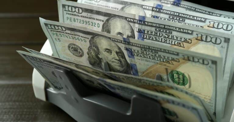 Dólar futuro: crece la demanda de coberturas para después de las elecciones, con rendimientos del 100%