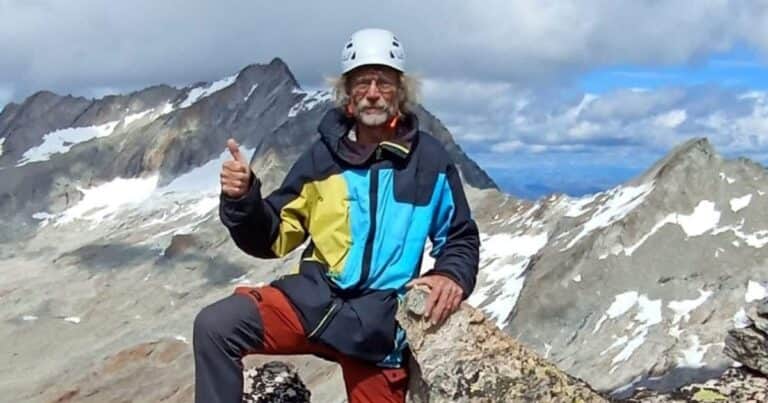 Desapareció en los Alpes el alpinista con Asperger «Lobo estepario»: la última selfie que mandó desde la cumbre
