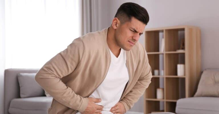 Abdomen distendido: cuándo preocuparte y qué hacer
