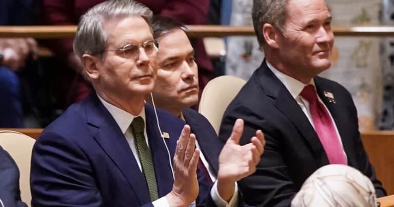 Apoyo histórico: EE.UU. otorgará US$ 20.000 millones vía swap y podría dar un préstamo de «estabilización cambiaria»