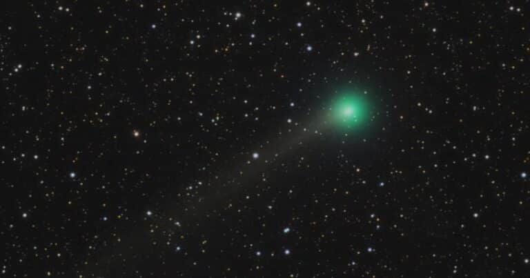 Llega un cometa que iluminará el cielo y podrá observarse a simple vista