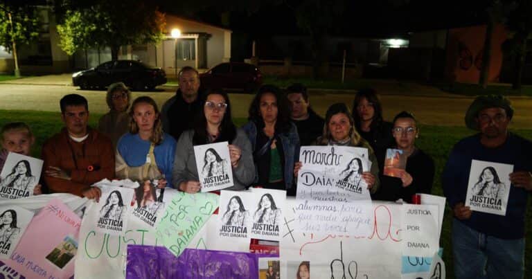 La conmovedora despedida de las amigas de Daiana Mendieta, la joven asesinada en Entre Ríos