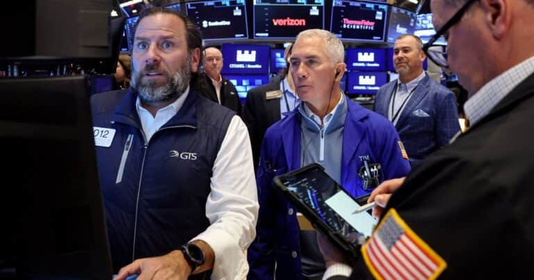 Tercer día de fiesta para los mercados: las acciones saltan hasta 10%, suben los bonos y baja el dólar
