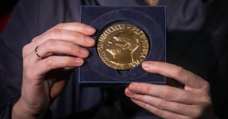 Premios Nobel 2025: fechas, ganadores y cómo ver la ceremonia en vivo