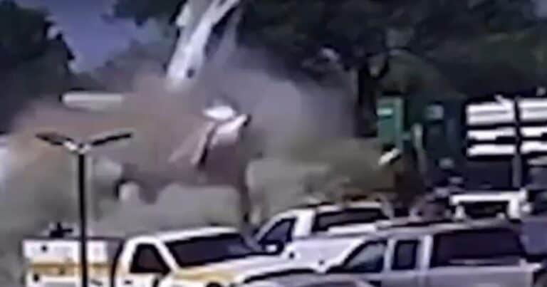 El impactante video del accidente aéreo que dejó dos muertos en el sur de Estados Unidos