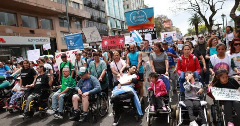El Gobierno liberó fondos y aumentó las prestaciones para personas con discapacidad