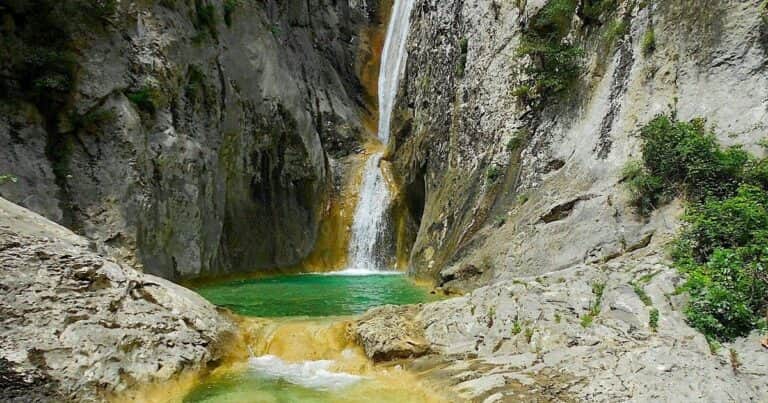 Cascadas y naturaleza salvaje: el recorrido oculto de Girona que pocos conocen