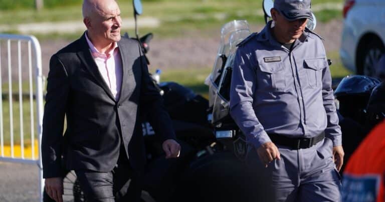 Un documento del Bank of America confirma una transferencia de Fred Machado a José Luis Espert