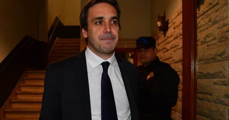 La Libertad Avanza aún no se presentó la renuncia de Espert en la justicia electoral y hay dudas sobre la reimpresión de las boletas