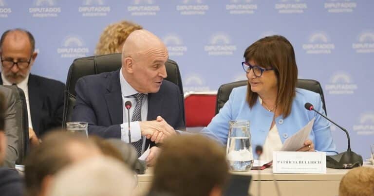 Se calienta la campaña: Patricia Bullrich reclamó que José Luis Espert dé explicaciones y quiere que otra candidata de LLA sea apartada
