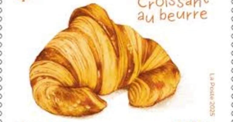 Revolución en el correo francés: salió a la venta una estampilla con aroma a croissant