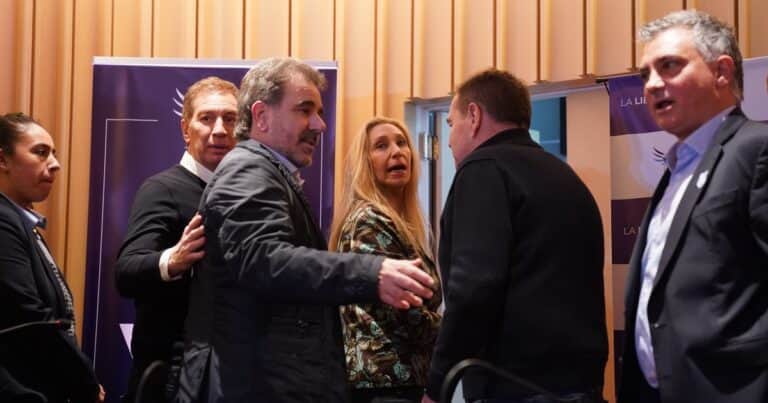 Por los escándalos, el macrismo se despega de Milei antes de la elección