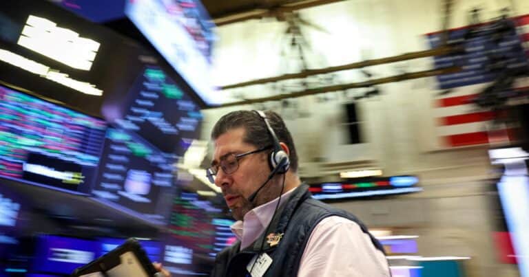 El mercado ignora a Bessent: caen los bonos y el dólar supera los $ 1.460