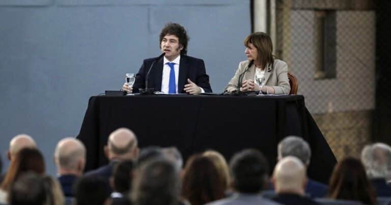 Otra muestra de apoyo de Milei a Espert: lo subió a un acto de campaña con Bullrich para presentar el nuevo Código Penal