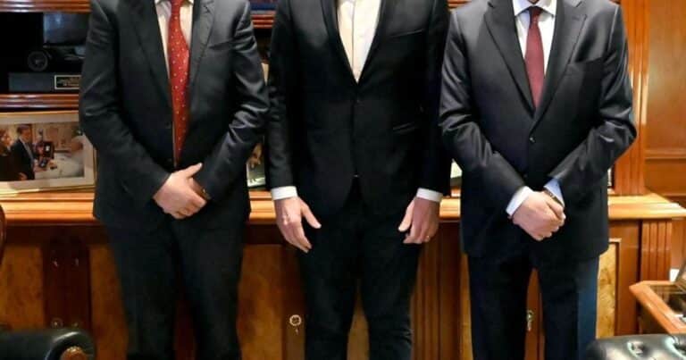 Santilli destacó un «diálogo profundo» con Gerardo Zamora en Santiago del Estero y se abre un interrogante para el PJ en el Congreso