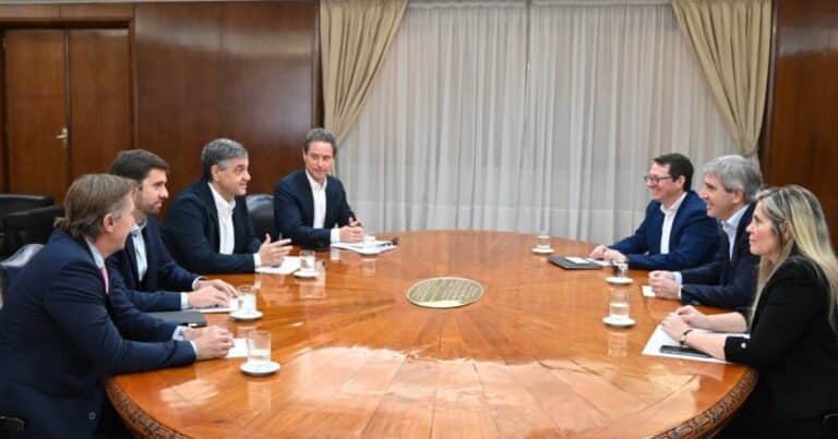 El Gobierno citó a la Ciudad a una reunión por los fondos que le adeuda, pero avisa: «No somos ni Alberto ni Mauricio»