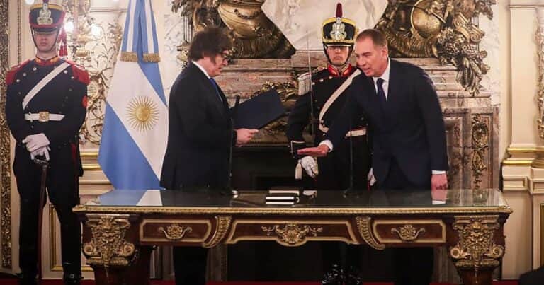 Gobierno y oposición, todos juegan ya el 2027