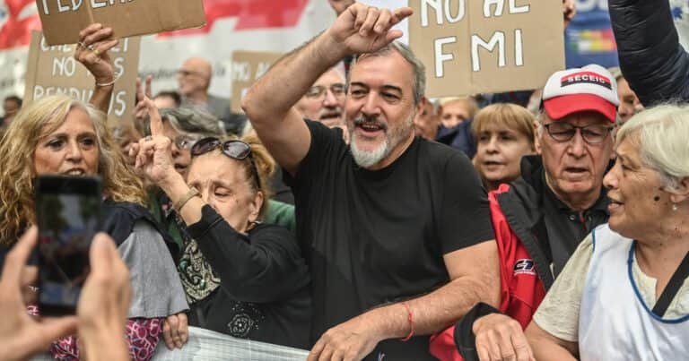 Patricia Bullrich denunció al sindicalista Rodolfo Aguiar por presunto atentado al orden constitucional