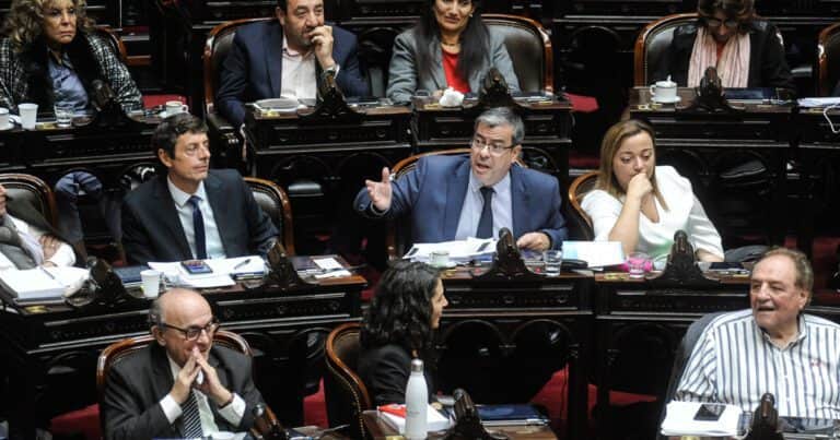 El peronismo hizo catarsis en Diputados: hubo mensaje de unidad y resignación por el Presupuesto