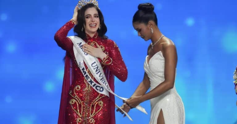 Miss Universo 2025: quién es Fátima Bosch, la mexicana que ganó la corona en la edición 74 del certamen en Tailandia