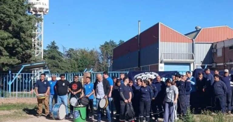 Una autopartista cerró su planta en San Luis y despidió a 50 operarios sin aviso