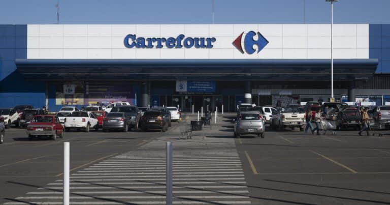 Francisco De Narváez presentó una oferta de US$ 1.000 millones por Carrefour: cuándo podría cerrarse la venta y qué pasará con la cadena