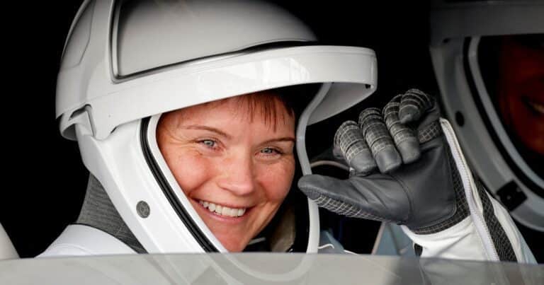 Anne McClain, la astronauta acusada de cometer el primer delito en el espacio, es inocente