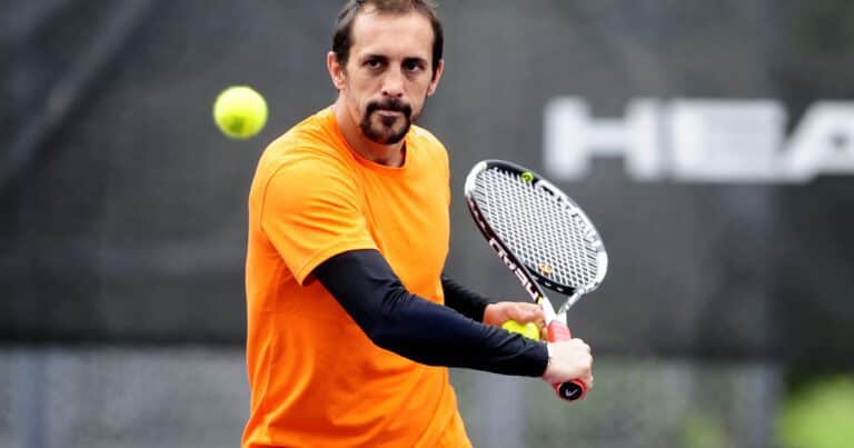 Robo estratégico a José Chatruc: se llevaron dos medallas de campeonatos y un reloj que le había regalado Mostaza Merlo