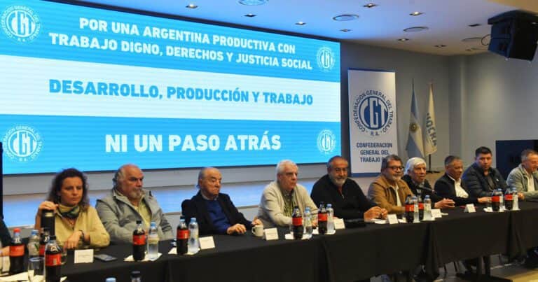 La CGT elige una nueva conducción para negociar con el Gobierno la reforma laboral