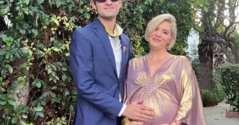 «Estoy embarazada de mi marido gay»: están juntos hace 10 años y dicen que comparten «un cordón umbilical espiritual»