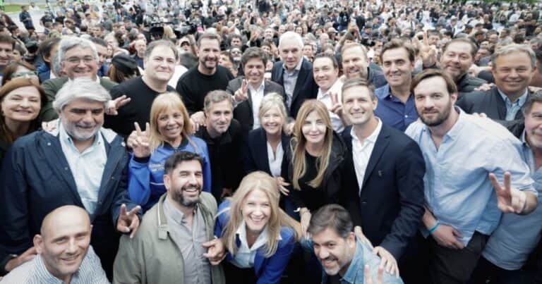 Los intendentes que responden a Axel Kicillof salen a cruzar a Cristina Kirchner: «La decisión de desdoblar las elecciones fue acertada»