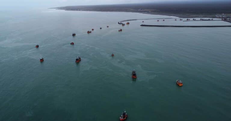 Denunciaron en EE.UU. un supuesto pedido de coima de US$ 6,5 millones por contratos de pesca en Chubut