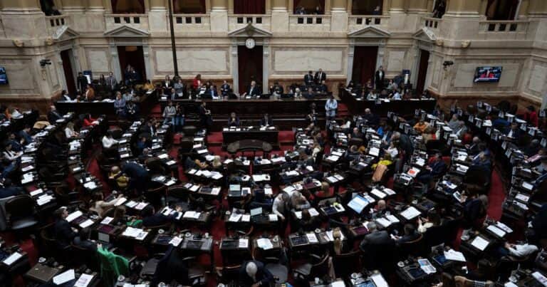 Reforma laboral: la reincorporación con incapacidad parcial podría implicar baja de sueldo y categoría