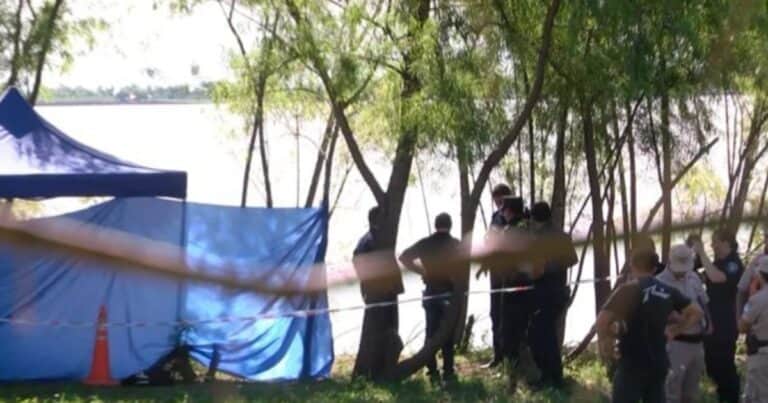 Hallaron el cuerpo de un indigente flotando sobre el río Paraná: lo mataron de varias puñaladas