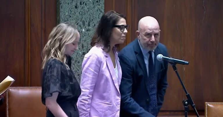 Juraron los nuevos legisladores porteños: los libertarios denuncian un acuerdo entre el PRO y el PJ para el reparto de cargos